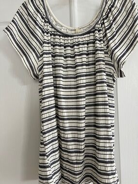 Max Studio Black and White Striped Short Sleeve Tunic